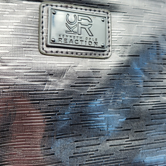 Kenneth Cole 'REACTION' Clutch Purse - Picture 4 of 13